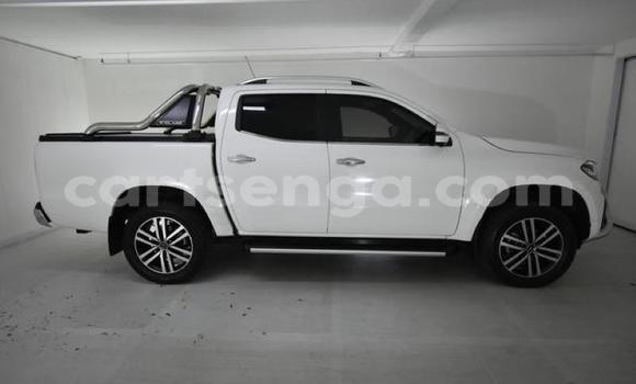 Buy Used Mercedes‒Benz X-klasse Concept White Car in Vuvulane in Lubombo District Buy Used Mercedes‒Benz X-klasse Concept White Car in Vuvulane in Lubombo District