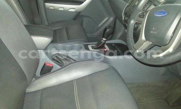 Nunua Ilio tumika Ford Ranger White Gari ndani ya Manzini nchini Manzini Nunua Ilio tumika Ford Ranger White Gari ndani ya Manzini nchini Manzini