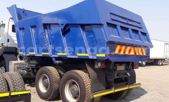 Acheter Occasion Utilitaire Mercedes‒Benz Tipper Autre à Matsapha, Manzini Acheter Occasion Utilitaire Mercedes‒Benz Tipper Autre à Matsapha, Manzini