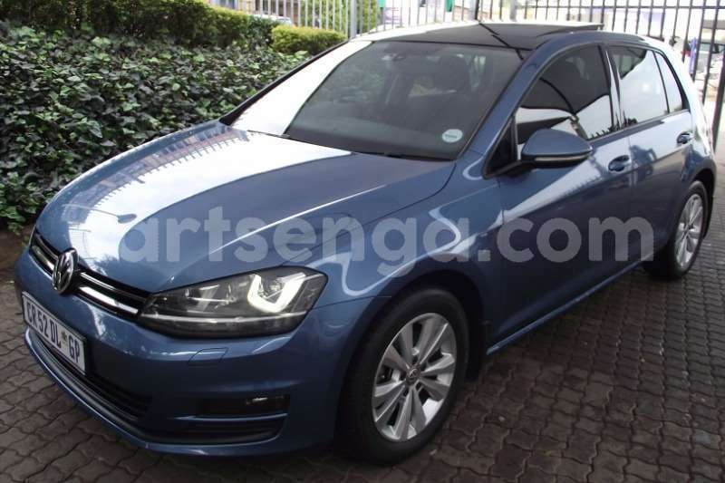 Big with watermark vw golf hatch golf vii 1 4 tsi comfortline dsg 2013 id 63119748 type main