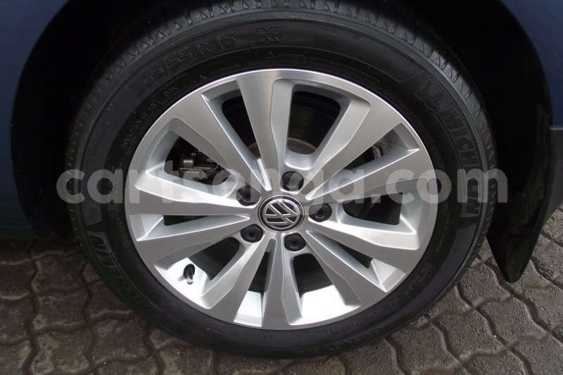 Big with watermark vw golf hatch golf vii 1 4 tsi comfortline dsg 2013 id 63119750 type main