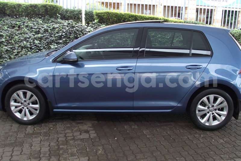 Big with watermark vw golf hatch golf vii 1 4 tsi comfortline dsg 2013 id 63119752 type main