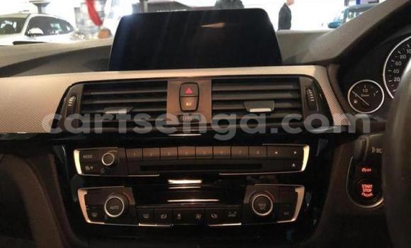 Acheter Occasion Voiture BMW 3–Series Blanc à Bulembu, Hhohho Acheter Occasion Voiture BMW 3–Series Blanc à Bulembu, Hhohho