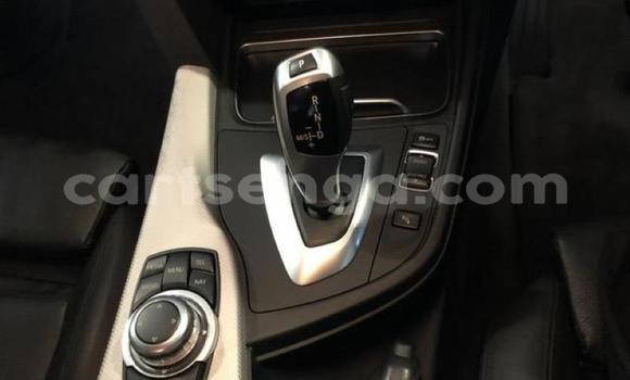Acheter Occasion Voiture BMW 3–Series Blanc à Bulembu, Hhohho Acheter Occasion Voiture BMW 3–Series Blanc à Bulembu, Hhohho
