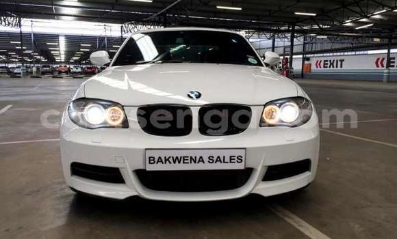 Nunua Ilio tumika BMW 1–Series White Gari ndani ya Manzini nchini Manzini Nunua Ilio tumika BMW 1–Series White Gari ndani ya Manzini nchini Manzini