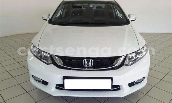 Nunua Ilio tumika Honda Civic White Gari ndani ya Manzini nchini Manzini Nunua Ilio tumika Honda Civic White Gari ndani ya Manzini nchini Manzini