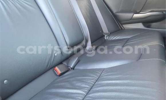 Nunua Ilio tumika Honda Civic White Gari ndani ya Manzini nchini Manzini Nunua Ilio tumika Honda Civic White Gari ndani ya Manzini nchini Manzini