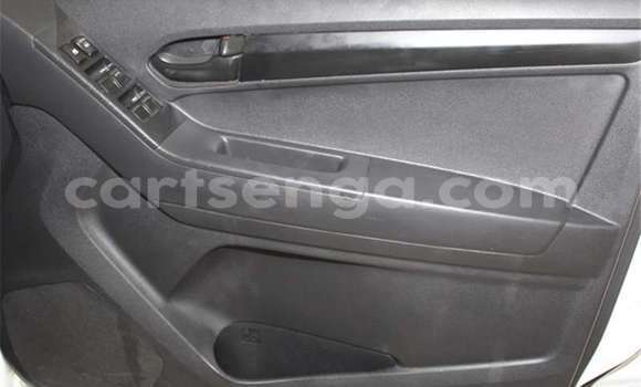 Nunua Ilio tumika Isuzu KB White Gari ndani ya Manzini nchini Manzini Nunua Ilio tumika Isuzu KB White Gari ndani ya Manzini nchini Manzini