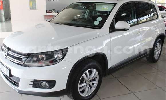 Nunua Ilio tumika Volkswagen Tiguan White Gari ndani ya Manzini nchini Manzini Nunua Ilio tumika Volkswagen Tiguan White Gari ndani ya Manzini nchini Manzini