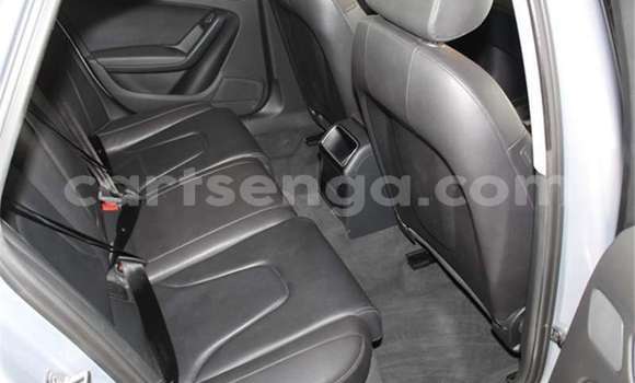 Nunua Ilio tumika Audi A4 Silver Gari ndani ya Manzini nchini Manzini Nunua Ilio tumika Audi A4 Silver Gari ndani ya Manzini nchini Manzini