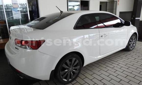 Buy Used Kia Cerato White Car in Manzini in Manzini Buy Used Kia Cerato White Car in Manzini in Manzini