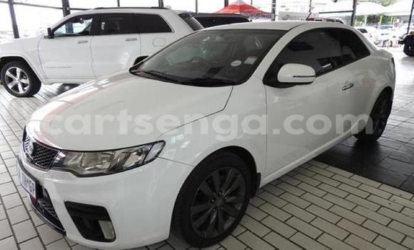 Buy Used Kia Cerato White Car in Manzini in Manzini Buy Used Kia Cerato White Car in Manzini in Manzini