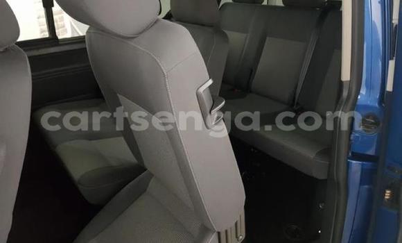 Buy Used Volkswagen Caravelle Blue Car in Mbabane in Manzini Buy Used Volkswagen Caravelle Blue Car in Mbabane in Manzini