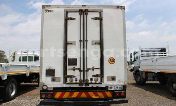 Buy Used Hino 300 Series White Truck in Mbabane in Manzini Buy Used Hino 300 Series White Truck in Mbabane in Manzini