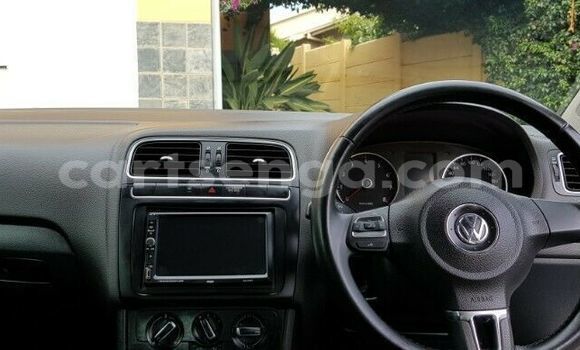 Buy Used Volkswagen Polo White Car in Ezulwini in Hhohho Buy Used Volkswagen Polo White Car in Ezulwini in Hhohho