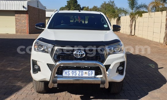 Acheter Occasion Voiture Toyota Hilux Blanc à Matsapha, Manzini Acheter Occasion Voiture Toyota Hilux Blanc à Matsapha, Manzini