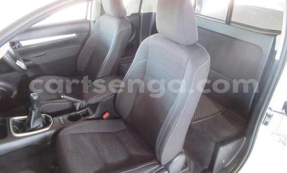Acheter Occasion Voiture Toyota Hilux Blanc à Mbabane, Manzini Acheter Occasion Voiture Toyota Hilux Blanc à Mbabane, Manzini