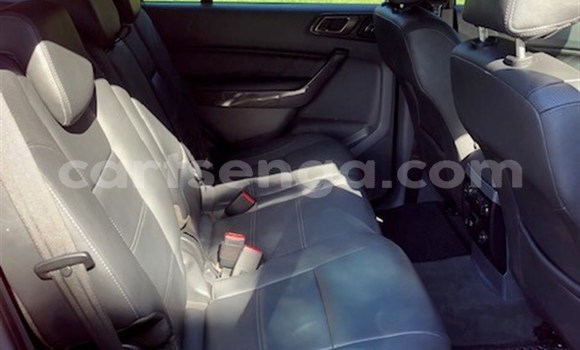 Acheter Occasion Voiture Ford Everest Rouge à Matsapha, Manzini Acheter Occasion Voiture Ford Everest Rouge à Matsapha, Manzini