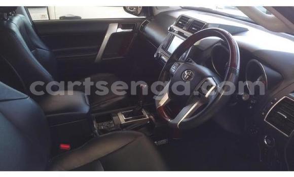 Buy Used Toyota Prado White Car in Matsapha in Manzini Buy Used Toyota Prado White Car in Matsapha in Manzini