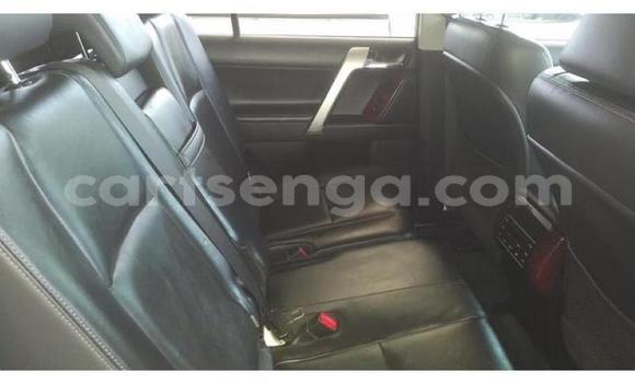 Buy Used Toyota Prado White Car in Matsapha in Manzini Buy Used Toyota Prado White Car in Matsapha in Manzini