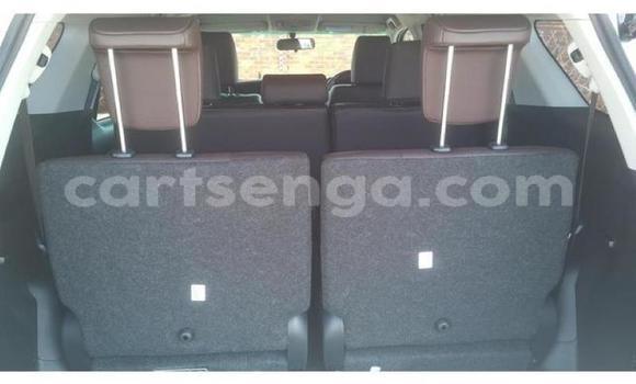 Buy Used Toyota Fortuner White Car in Matsapha in Manzini Buy Used Toyota Fortuner White Car in Matsapha in Manzini