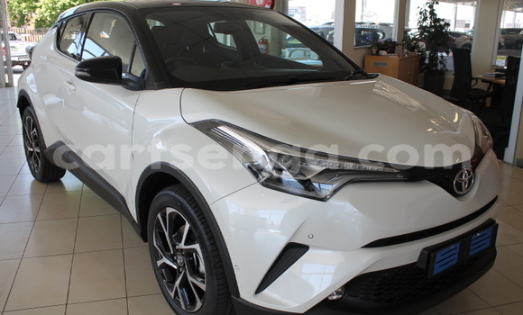 Acheter Occasion Voiture Toyota C-HR Blanc à Manzini, Manzini Acheter Occasion Voiture Toyota C-HR Blanc à Manzini, Manzini
