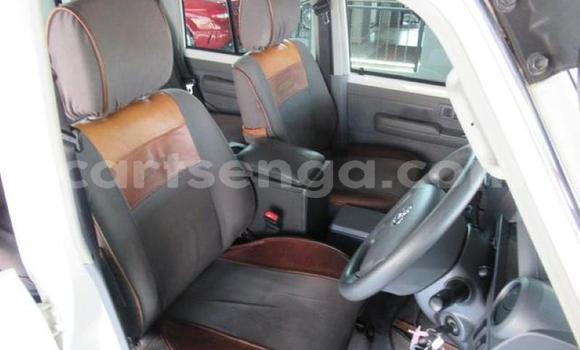 Buy Used Toyota Land Cruiser Beige Car in Mbabane in Manzini Buy Used Toyota Land Cruiser Beige Car in Mbabane in Manzini