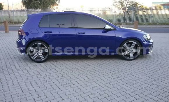 Medium with watermark 2014 volkswagen golf 8