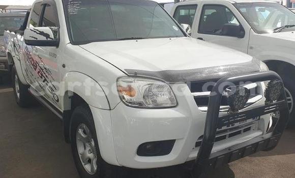 Buy Used Mazda BT-50 White Car in Mbabane in Manzini Buy Used Mazda BT-50 White Car in Mbabane in Manzini
