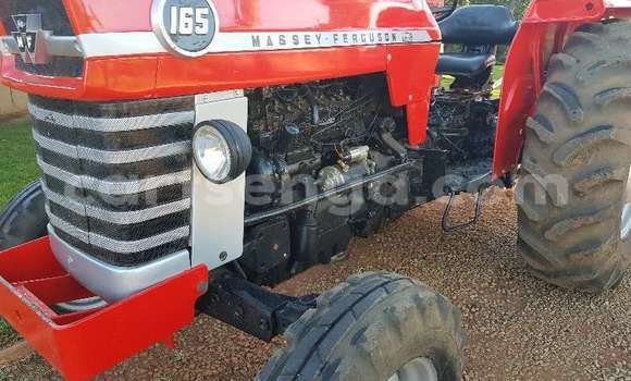 Buy Used Caterpillar 120 Red Truck in Mbabane in Manzini Buy Used Caterpillar 120 Red Truck in Mbabane in Manzini