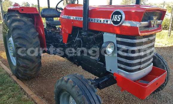 Buy Used Caterpillar 120 Red Truck in Mbabane in Manzini Buy Used Caterpillar 120 Red Truck in Mbabane in Manzini