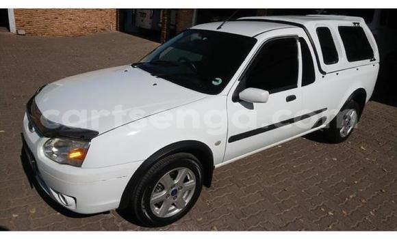 Buy Used Ford B-MAX White Car in Mbabane in Manzini Buy Used Ford B-MAX White Car in Mbabane in Manzini