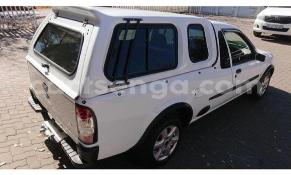 Buy Used Ford B-MAX White Car in Mbabane in Manzini Buy Used Ford B-MAX White Car in Mbabane in Manzini