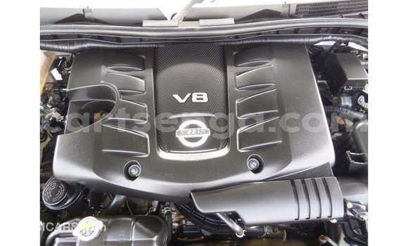 Acheter Import Voiture Nissan Patrol Blanc à Import - Dubai, Hhohho Acheter Import Voiture Nissan Patrol Blanc à Import - Dubai, Hhohho