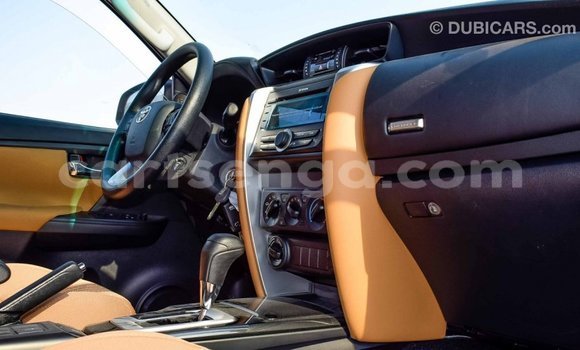 Acheter Import Voiture Toyota Fortuner Autre à Import - Dubai, Hhohho Acheter Import Voiture Toyota Fortuner Autre à Import - Dubai, Hhohho