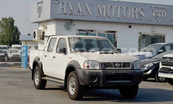Nunua Imported Nissan NP 300 White Gari ndani ya Import - Dubai nchini Hhohho Nunua Imported Nissan NP 300 White Gari ndani ya Import - Dubai nchini Hhohho
