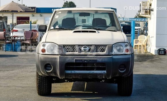 Nunua Imported Nissan NP 300 White Gari ndani ya Import - Dubai nchini Hhohho Nunua Imported Nissan NP 300 White Gari ndani ya Import - Dubai nchini Hhohho