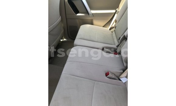 Nunua Imported Toyota Prado White Gari ndani ya Import - Dubai nchini Hhohho Nunua Imported Toyota Prado White Gari ndani ya Import - Dubai nchini Hhohho