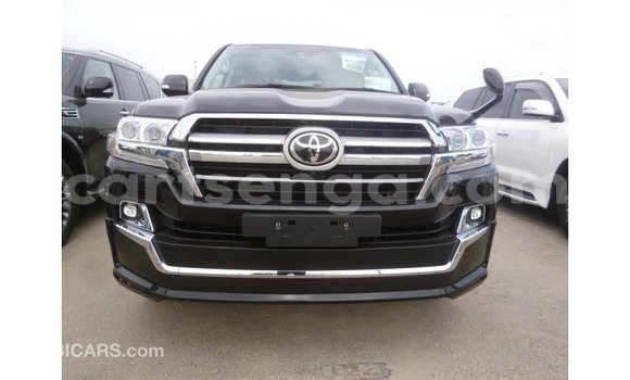 Nunua Imported Toyota Land Cruiser Black Gari ndani ya Import - Dubai nchini Hhohho Nunua Imported Toyota Land Cruiser Black Gari ndani ya Import - Dubai nchini Hhohho