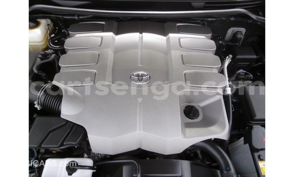 Nunua Imported Toyota Land Cruiser Black Gari ndani ya Import - Dubai nchini Hhohho Nunua Imported Toyota Land Cruiser Black Gari ndani ya Import - Dubai nchini Hhohho