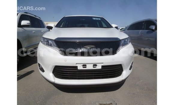 Nunua Imported Toyota Harrier White Gari ndani ya Import - Dubai nchini Hhohho Nunua Imported Toyota Harrier White Gari ndani ya Import - Dubai nchini Hhohho