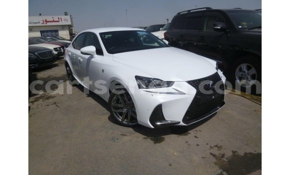 Acheter Import Voiture Lexus IS Blanc à Import - Dubai, Hhohho Acheter Import Voiture Lexus IS Blanc à Import - Dubai, Hhohho