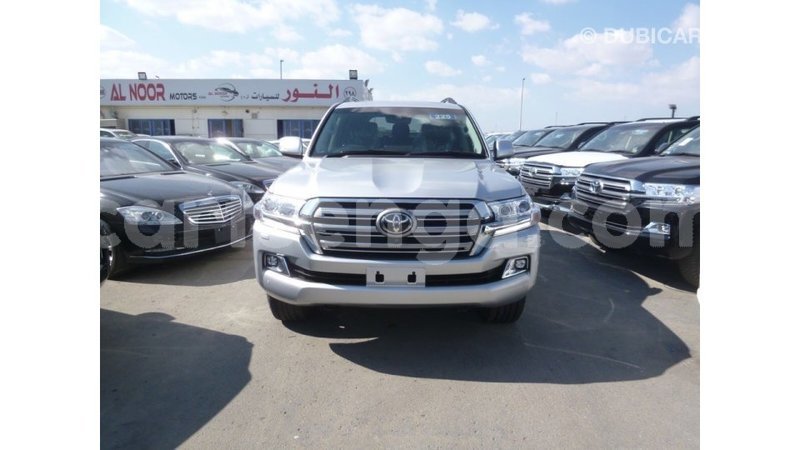 Big with watermark fe0da42d b3b2 4b9a 8fcc 09d61f36e119