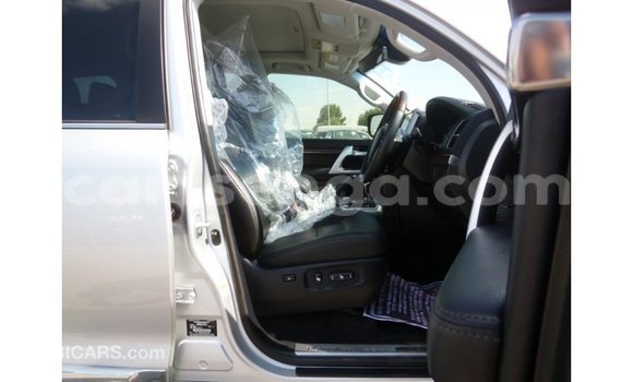 Acheter Import Voiture Toyota Land Cruiser Autre à Import - Dubai, Hhohho Acheter Import Voiture Toyota Land Cruiser Autre à Import - Dubai, Hhohho