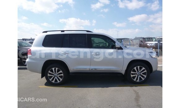 Acheter Import Voiture Toyota Land Cruiser Autre à Import - Dubai, Hhohho Acheter Import Voiture Toyota Land Cruiser Autre à Import - Dubai, Hhohho