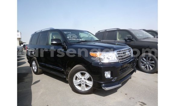Acheter Import Voiture Toyota Land Cruiser Noir à Import - Dubai, Hhohho Acheter Import Voiture Toyota Land Cruiser Noir à Import - Dubai, Hhohho