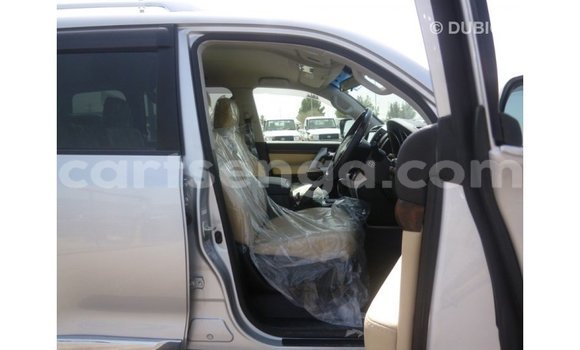 Acheter Import Voiture Toyota Land Cruiser Autre à Import - Dubai, Hhohho Acheter Import Voiture Toyota Land Cruiser Autre à Import - Dubai, Hhohho