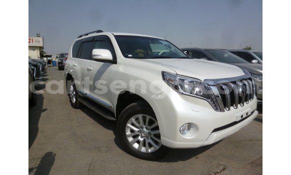 Buy Import Toyota Prado White Car in Import - Dubai in Hhohho Buy Import Toyota Prado White Car in Import - Dubai in Hhohho