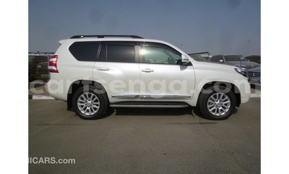Buy Import Toyota Prado White Car in Import - Dubai in Hhohho Buy Import Toyota Prado White Car in Import - Dubai in Hhohho