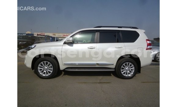 Buy Import Toyota Prado White Car in Import - Dubai in Hhohho Buy Import Toyota Prado White Car in Import - Dubai in Hhohho